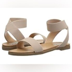 LNWOB Steve Madden Emeril Sandal, Natural, 6 M US